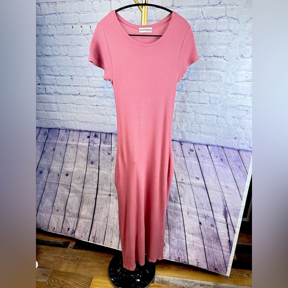 Anthropologie Pink Ribbed Knit Dress Size XS with Pockets and Side Slit